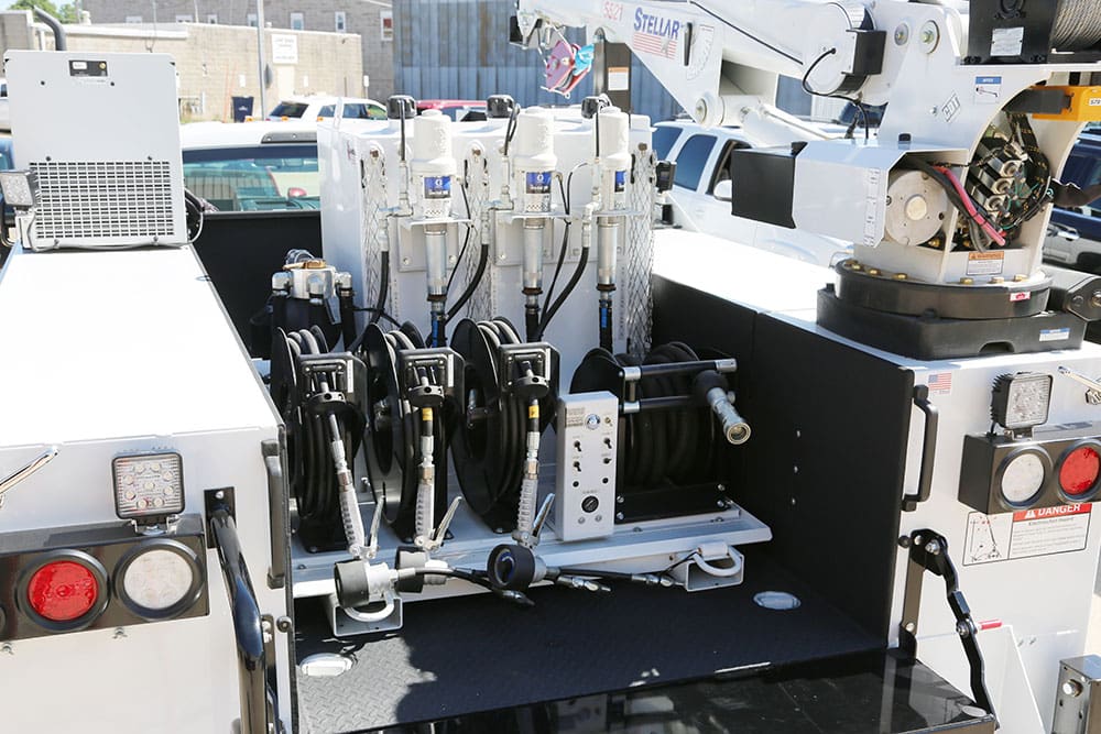 LM200 Lube Skid in Mechanic Truck